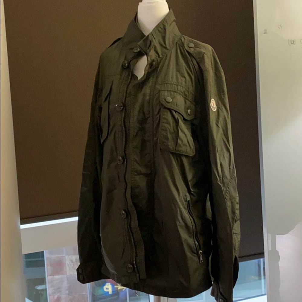 ❌sold Moncler men’s light jacket